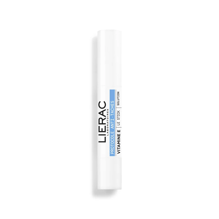 3701436926281.webp LIERAC ECRAN STICK ANTI-TACHE – Image 1
