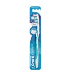 BAD ORAL-B 3D WHITE MEDIU